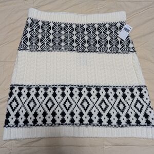 Mexx Black and Cream Patterned Skirt